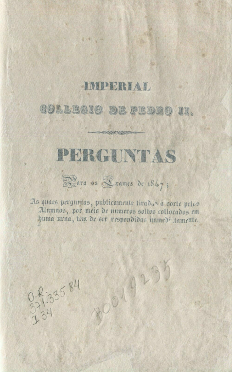 Capa do Livro Perguntas -- Imperial Colégio de Pedro II
